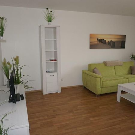 Ferienwohnungen Ruegen Findling Breege Exterior foto