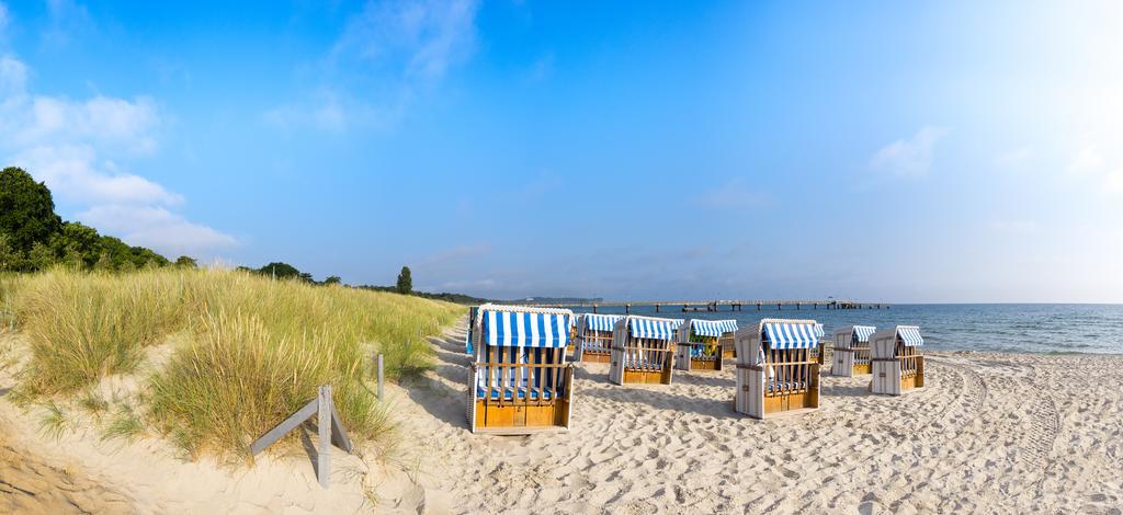 Ferienwohnungen Ruegen Findling Breege Exterior foto