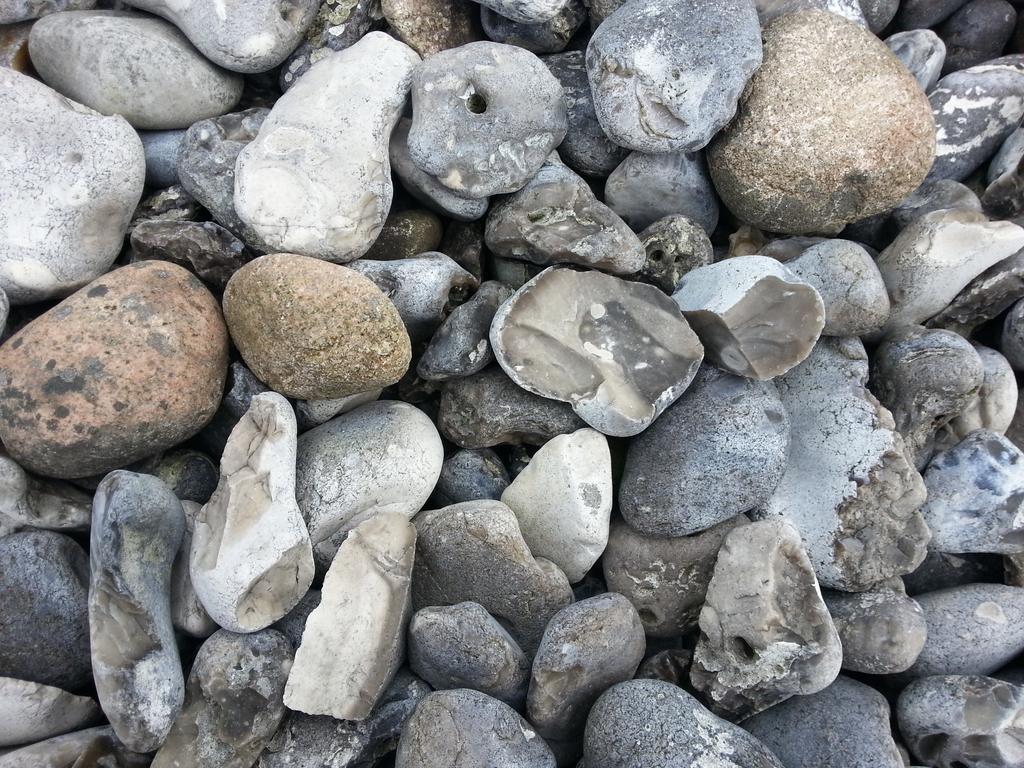 Ferienwohnungen Ruegen Findling Breege Exterior foto